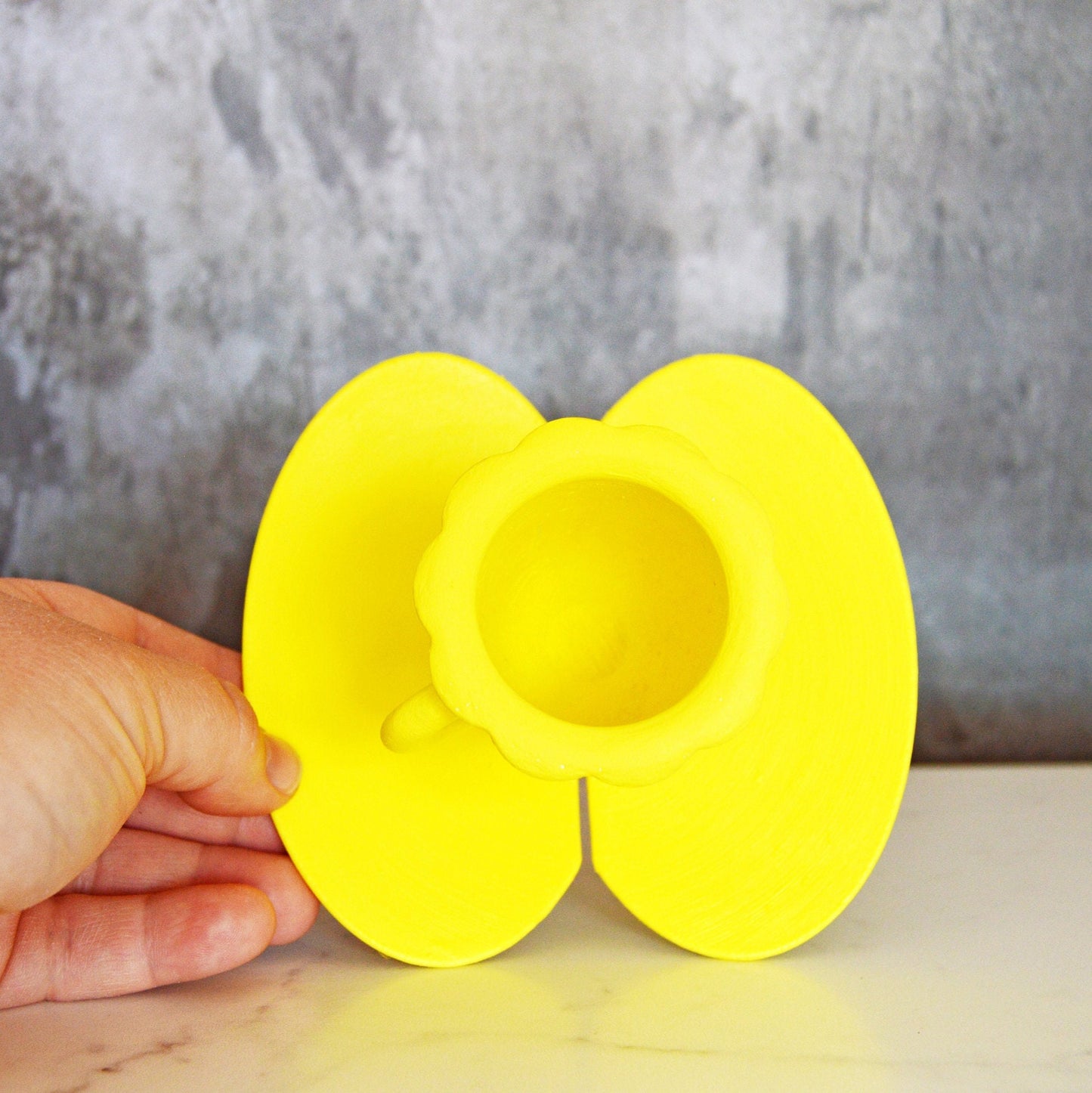 Daffodil Teacup from Willy Wonka, Wonka Movie Prop Replica, Yellow Teacup, Pretend Play Tea Cup, 3d Printed Cup, Tea Time Gift Idea