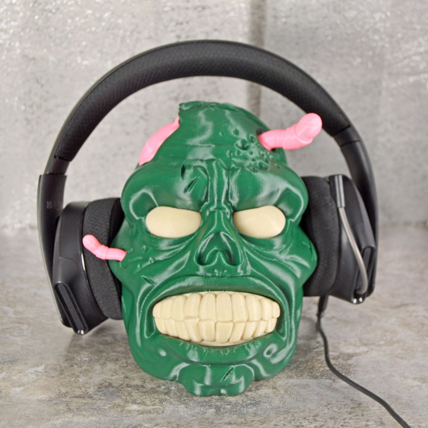 Zombie Head, Desktop Headphone Holder, Headset Bust, Father's Day Gift for Gamer, Gamer Gifts for Husband, Gaming Headset Stand